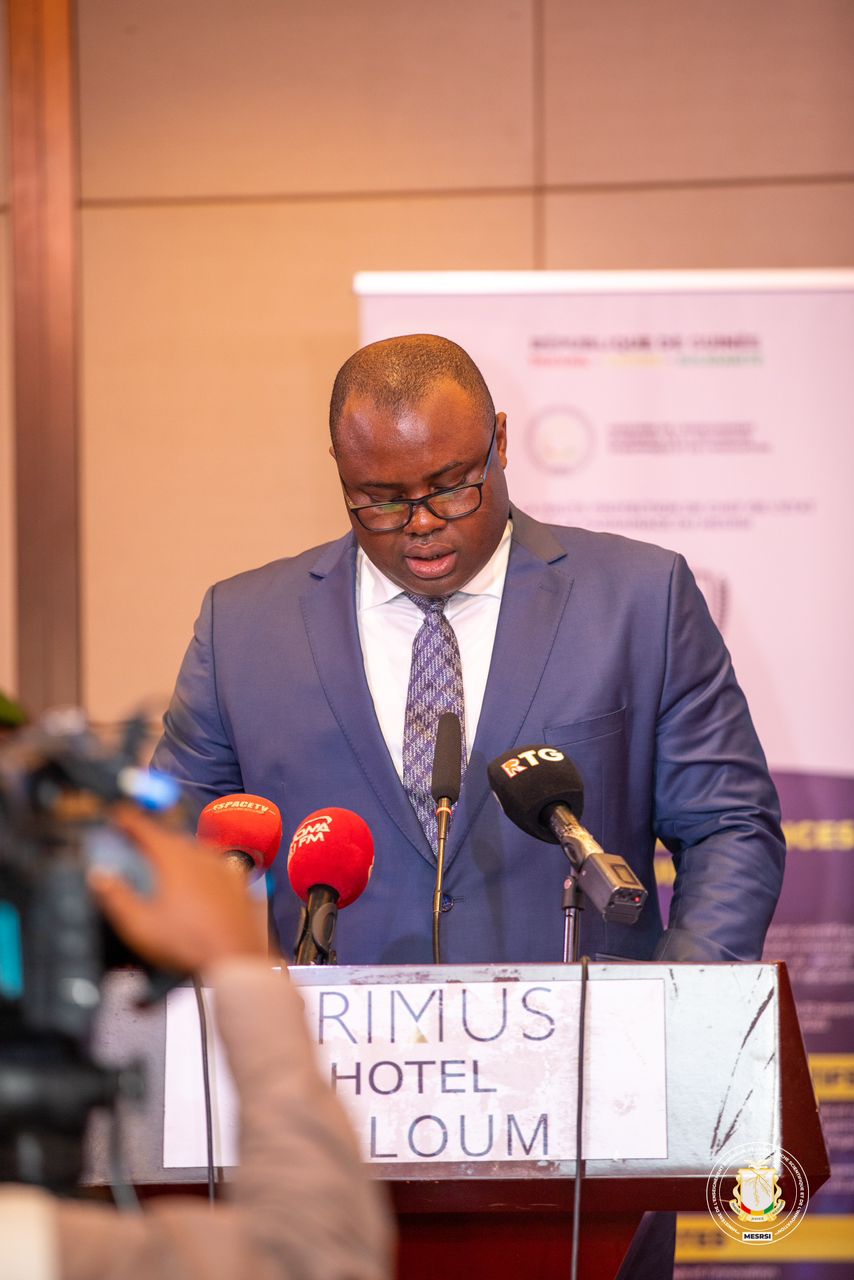 MESRSI-ASG : DR BERNARD GOUMOU PRESIDE LA CEREMONIE OFFICELLE DE LA CONFERENCE INAUGURALE DE L’ACADEMIE DES SCIENCES DE GUINEE