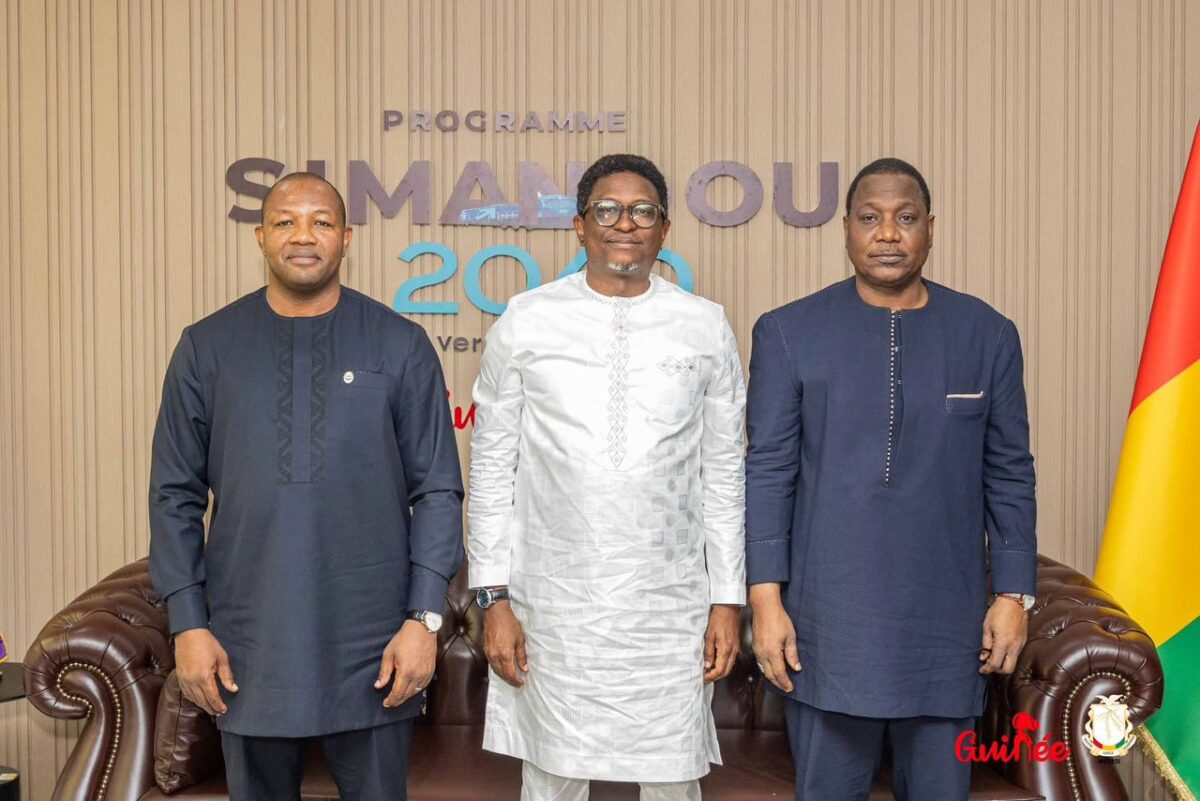 𝐋𝐄 𝐏𝐑𝐄́𝐒𝐈𝐃𝐄𝐍𝐓 𝐃𝐔 𝐂𝐎𝐍𝐒𝐄𝐈𝐋 𝐃𝐄𝐒 𝐌𝐈𝐍𝐈𝐒𝐓𝐑𝐄𝐒 𝐃𝐔 𝐂𝐀𝐌𝐄𝐒 𝐕𝐀𝐋𝐈𝐃𝐄 𝐒𝐀 𝐅𝐄𝐔𝐈𝐋𝐋𝐄 𝐃𝐄 𝐑𝐎𝐔𝐓𝐄