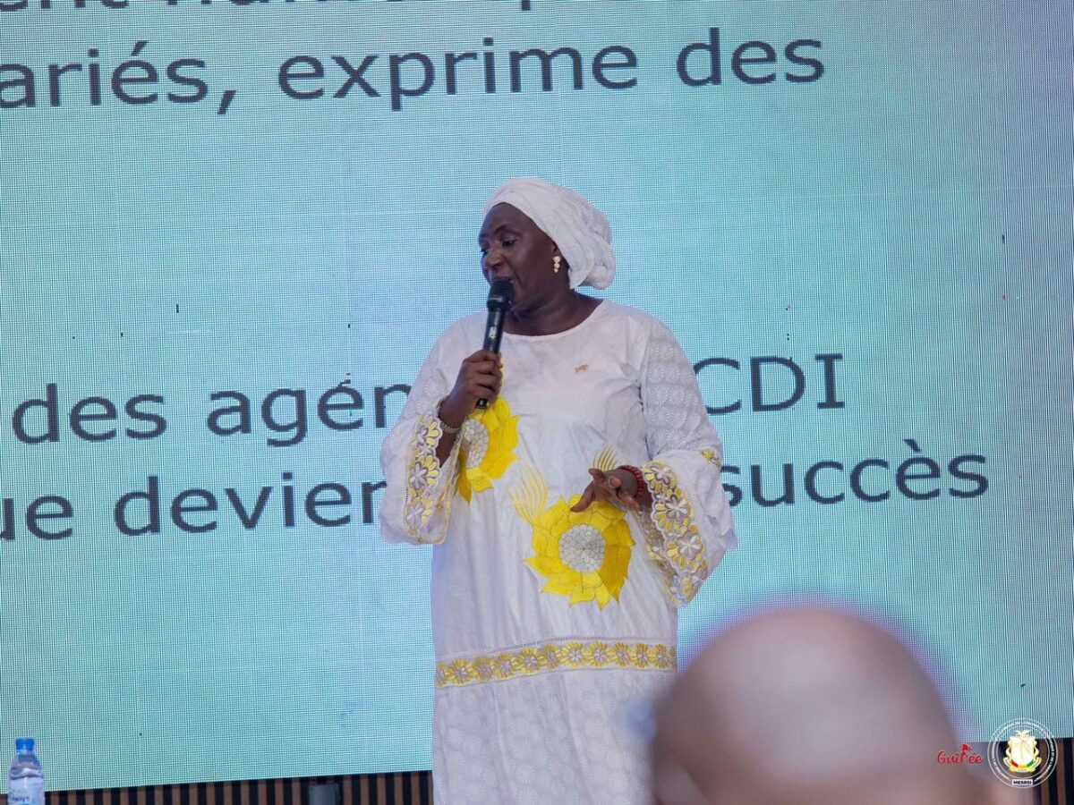 𝐋𝐀 𝐅𝐎𝐑𝐌𝐀𝐓𝐈𝐎𝐍 𝐂𝐎𝐍𝐓𝐈𝐍𝐔𝐄 𝐃𝐄𝐒 𝐂𝐀𝐃𝐑𝐄𝐒 𝐃𝐄 𝐋𝐀 𝐑𝐄𝐂𝐇𝐄𝐑𝐂𝐇𝐄 𝐒’𝐈𝐍𝐓𝐄𝐍𝐒𝐈𝐅𝐈𝐄 𝐀̀ 𝐋𝐀 𝐂𝐈𝐓𝐄́ 𝐃𝐄𝐒 𝐒𝐂𝐈𝐄𝐍𝐂𝐄𝐒