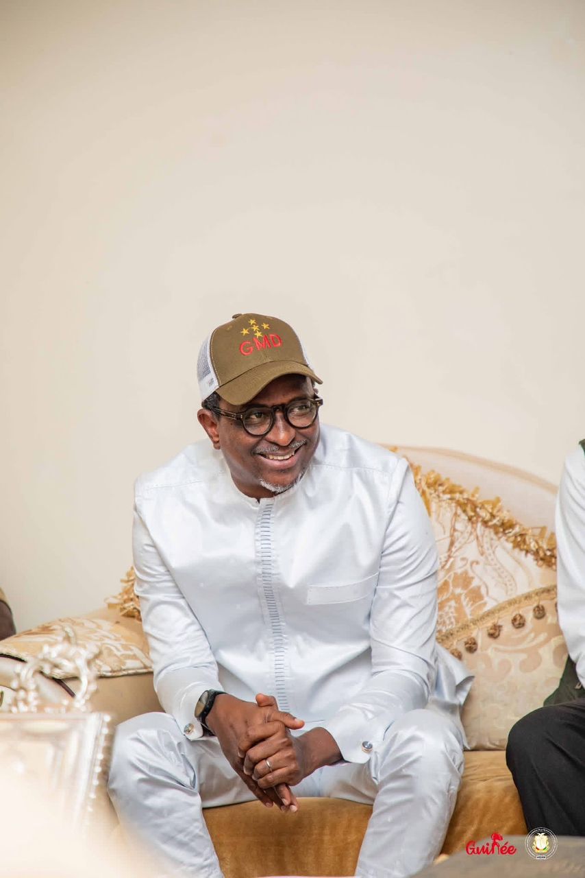 𝐀̀ 𝐋𝐀𝐁𝐄́, 𝐋𝐄 𝐌𝐈𝐍𝐈𝐒𝐓𝐑𝐄 𝐃𝐄 𝐋’𝐄𝐍𝐒𝐄𝐈𝐆𝐍𝐄𝐌𝐄𝐍𝐓 𝐒𝐔𝐏𝐄́𝐑𝐈𝐄𝐔𝐑 𝐑𝐄𝐍𝐃 𝐕𝐈𝐒𝐈𝐓𝐄 𝐀𝐔 𝐆𝐑𝐀𝐍𝐃 𝐈𝐌𝐀𝐌