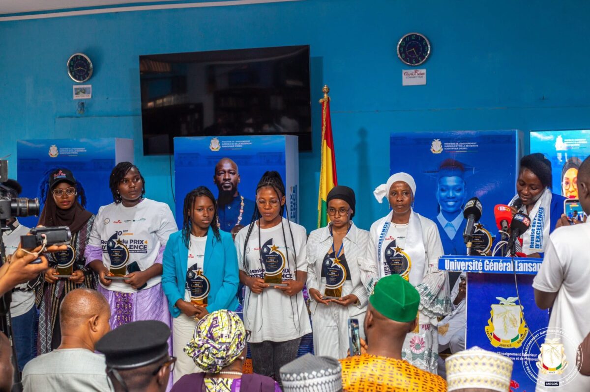 Simandou Academy : la 10ᵉ édition du Prix d’Excellence féminine célèbre les compétences féminines comme moteur de transformation nationale : Promotion du mérite féminin : les meilleures enseignantes-chercheures et étudiantes à l’honneur