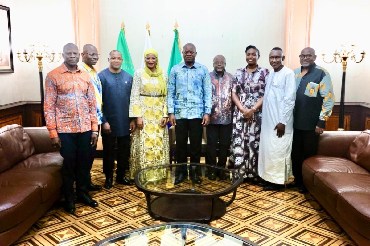 GUINÉE – GABON | CAMES : le Président de la République gabonaise reçoit les Ministres des États membres de l’Institution