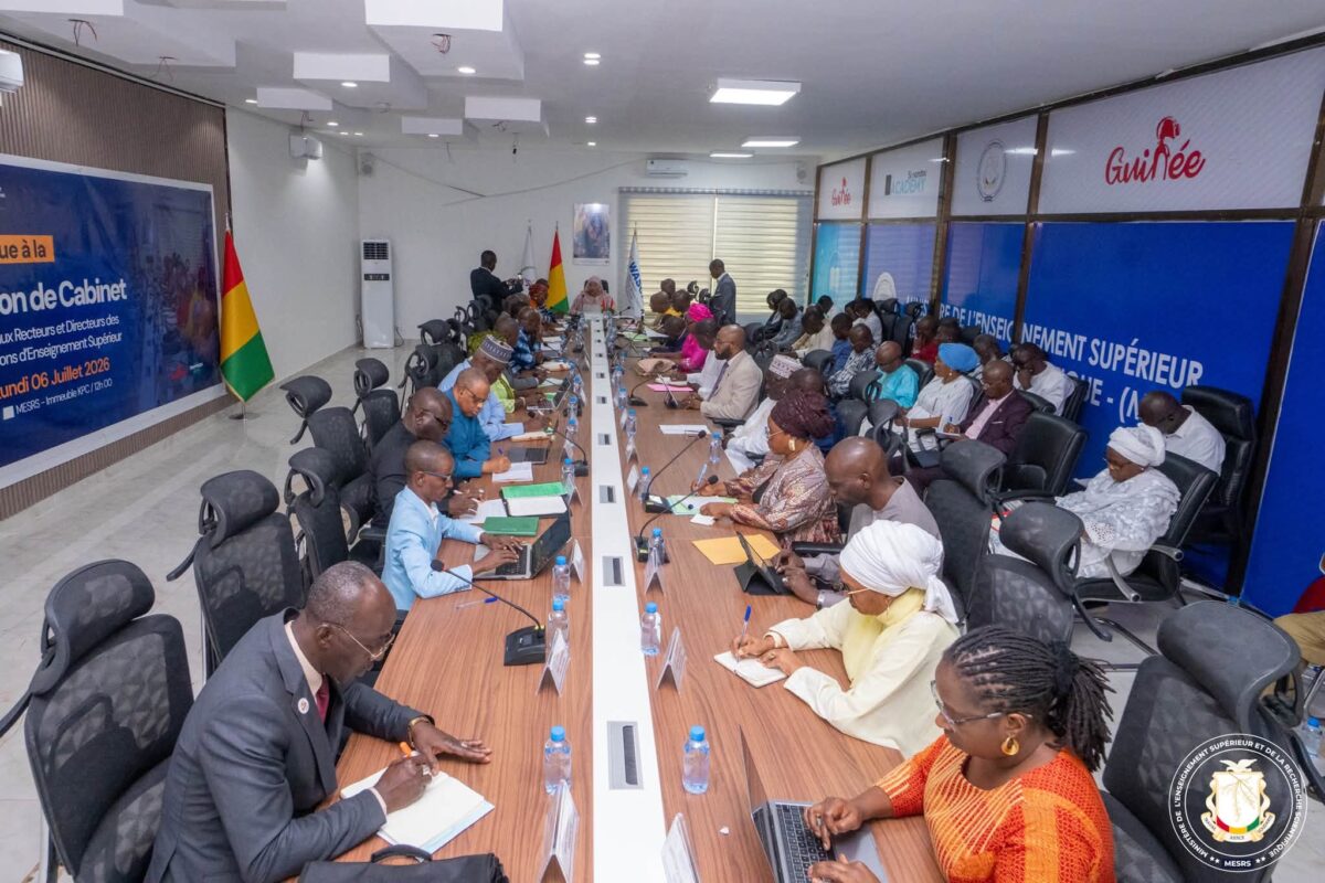 Réunion ordinaire de Cabinet – Capitaliser sur les acquis et accélérer la transformation : le MESRS fixe le cap de l&rsquo;année académique 2026-2027