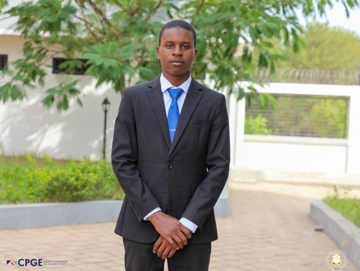 SIMANDOU ACADEMY : l&rsquo;avenir numérique s&rsquo;ouvre à Mamadou Saïdou DIALLO, admis à Télécom Saint-Etienne